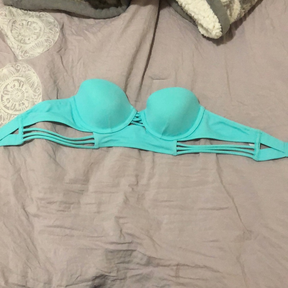 Staples Victoria secret bathing suit top very cute